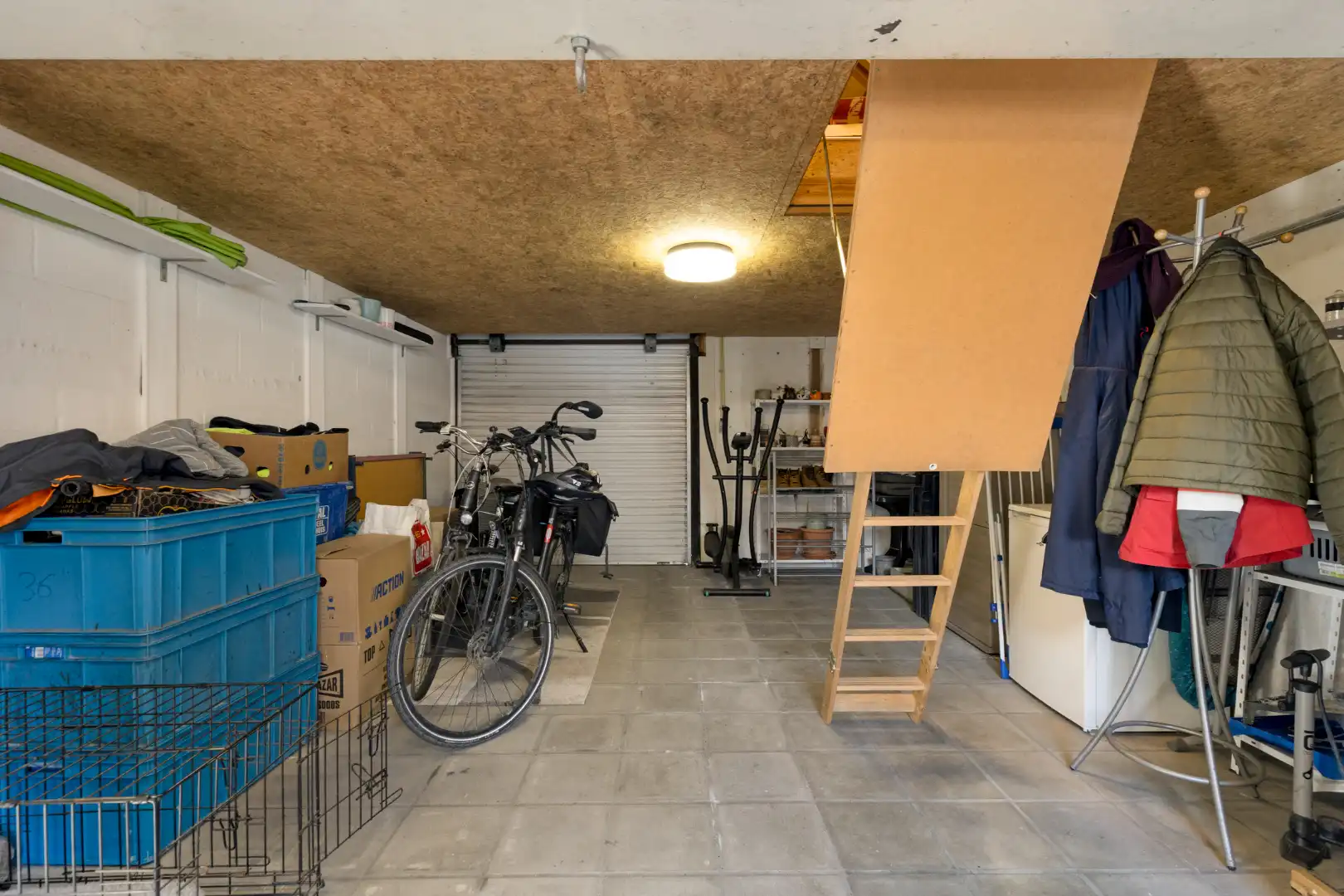 Charmante en kraaknette woning met ruime garage in Gullegem! foto 24