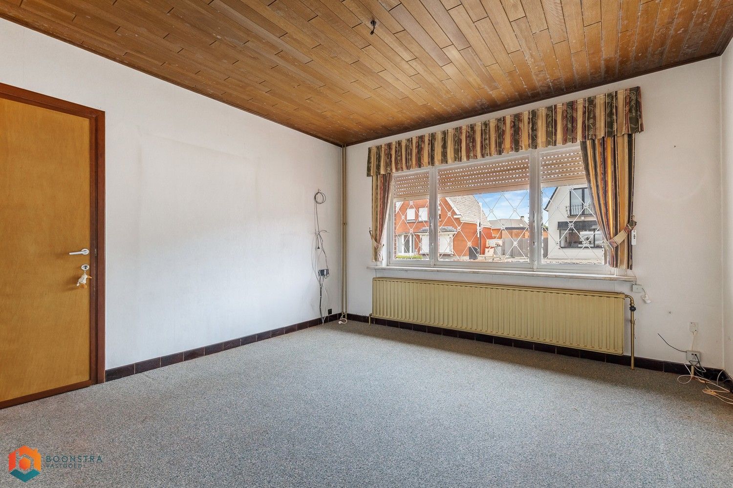 Te renoveren woning met tuin en 2 slpkrs op een perceel van 664 m² foto 6