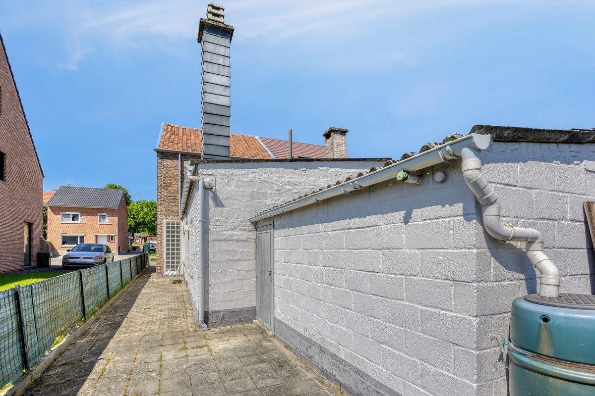 Landelijk gelegen woning met tuin te Tongeren-Sluizen foto 25