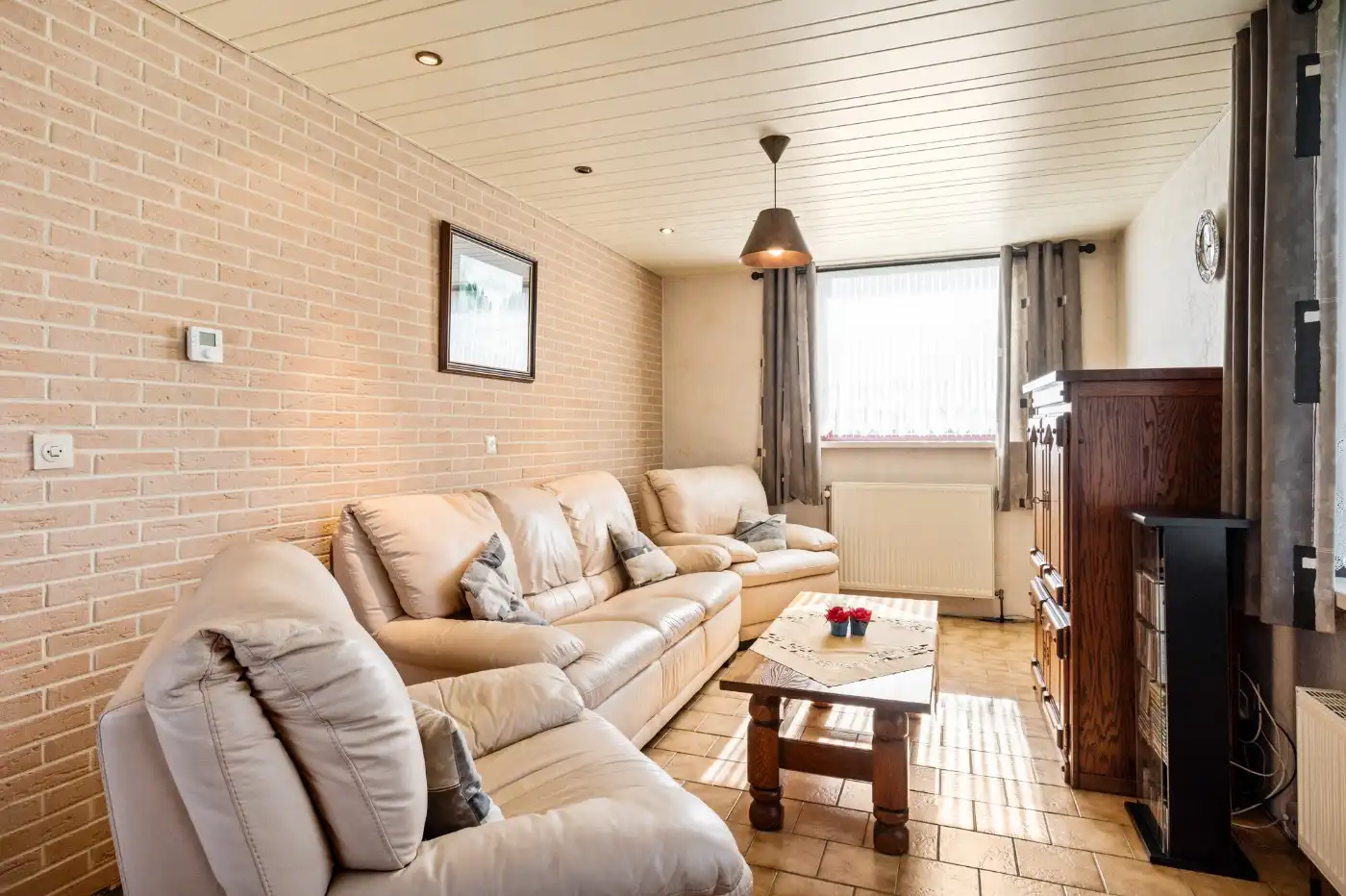 Op te frissen HOB met 3 slpk., garage en tuin foto 7