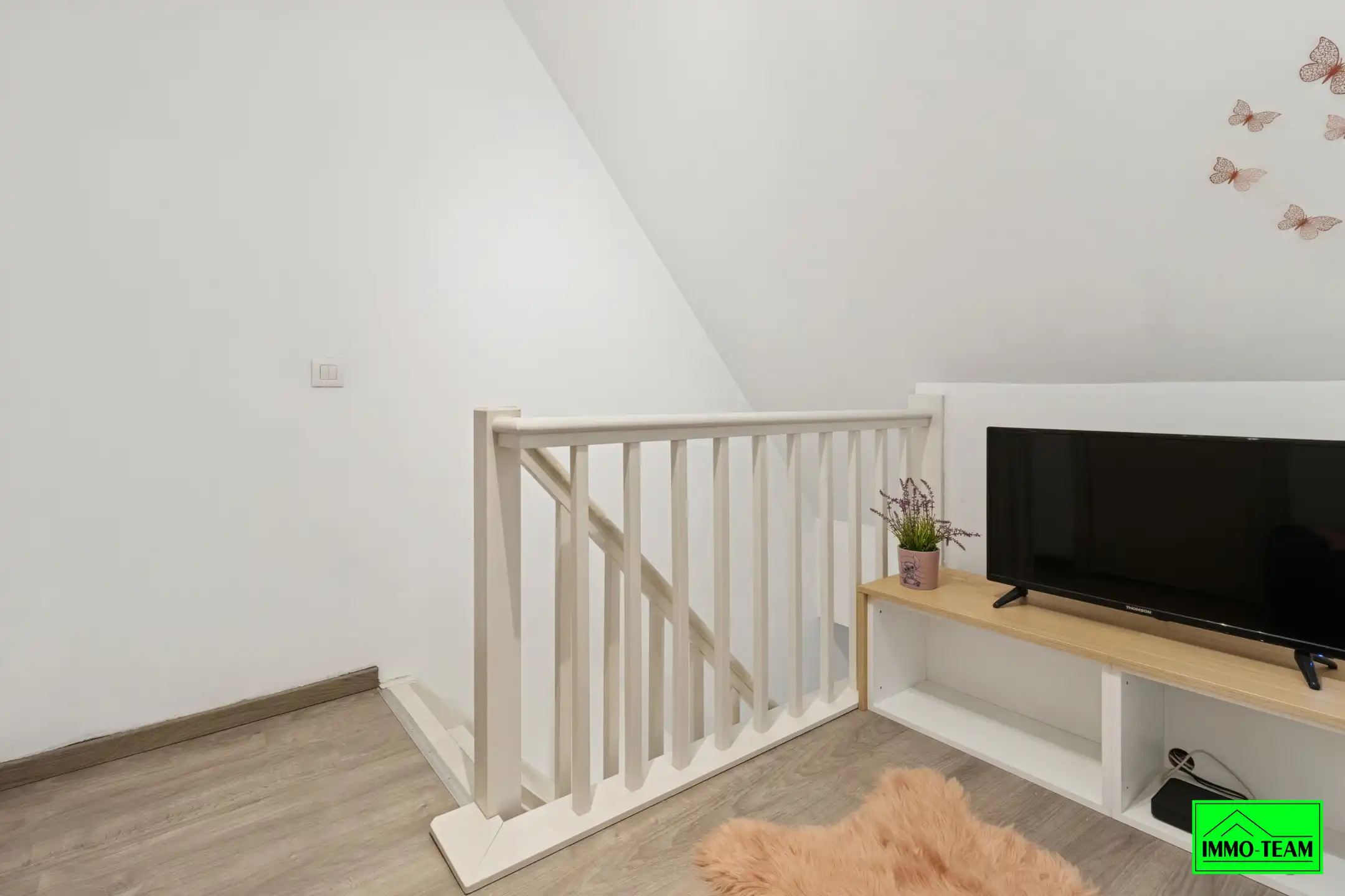 Gezellige  2-gevelwoning met 3 slks, tuin en garage foto 14