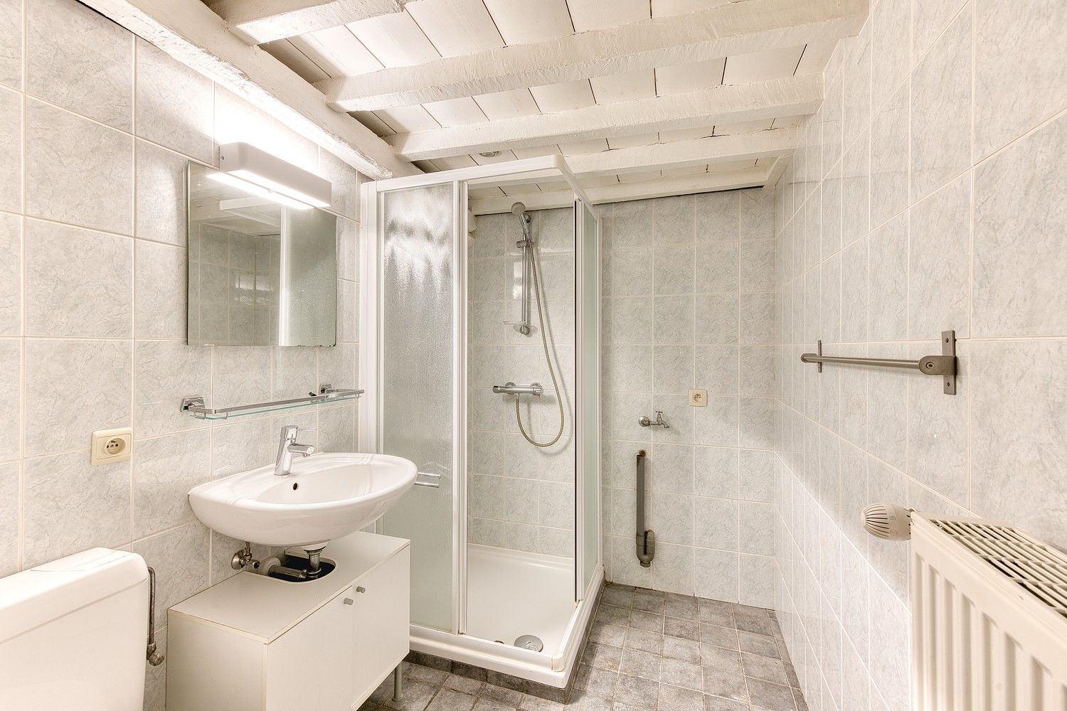 Brugge centrum Totaal gerenoveerde energiezuinige 18é eeuwse  uiterst charmante stadswoning met patio en 3 slaapkamers foto 16