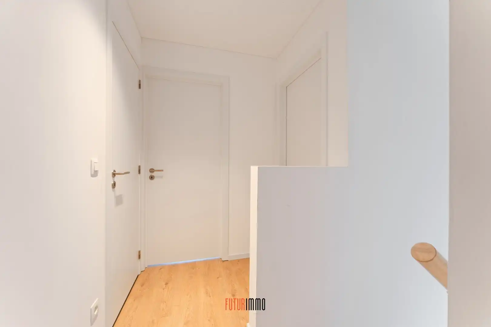 Nieuwbouwwoning met garage foto 8