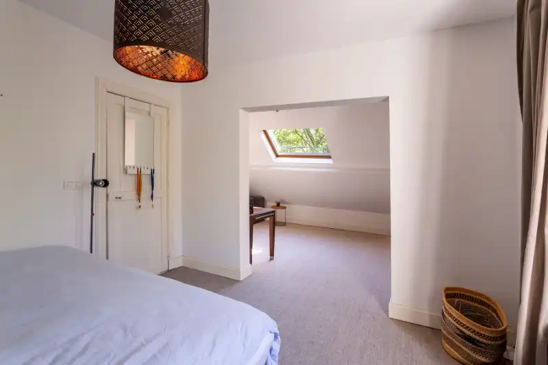 Unieke karaktervolle villa met parktuin, zwembad en een zee van ruimte,luxe alom! foto 46