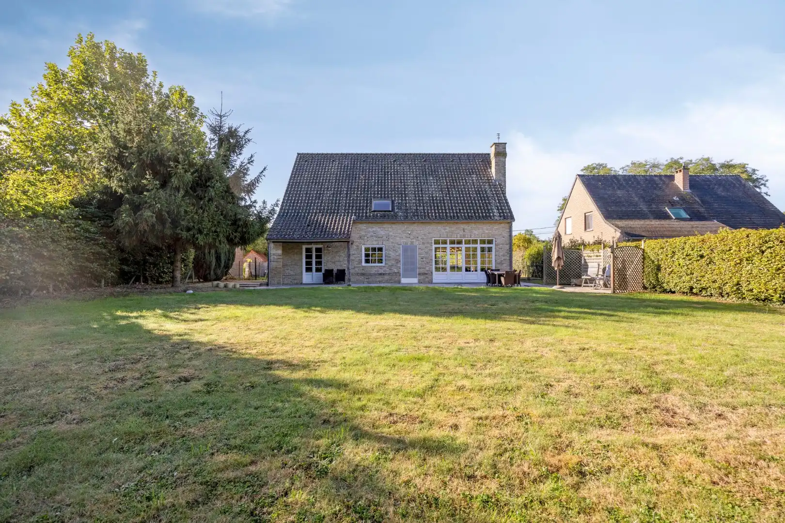 Villa met bureau,  5 slaapkamers, 2 badkamers en ruime tuin in Bierbeek! - EPC 172 kWh/m² - bewoonbare opp. 242 m² foto 32