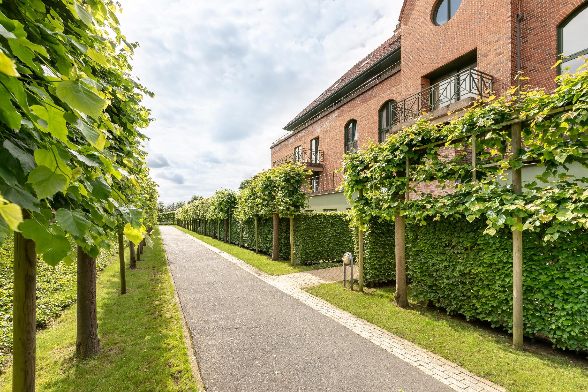 Centraal gelegen appartement in het groen foto 2