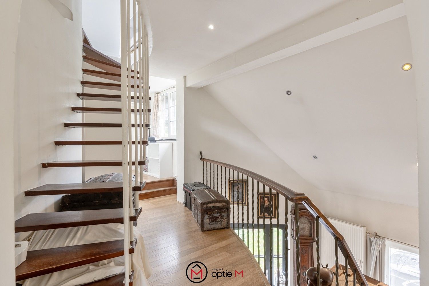 Karaktervolle villa met parktuin op een royaal perceel van 24a71 – vlakbij het centrum van Hasselt foto 13