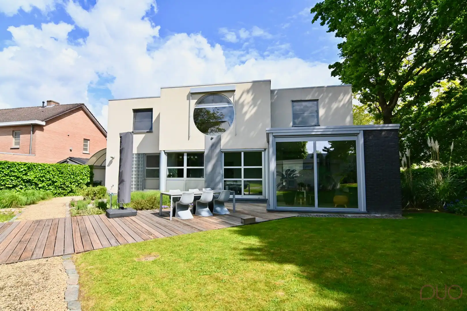 Knappe villa met prachtig aangelegde tuin op wandelafstand van de Truiense Grote Markt foto 51