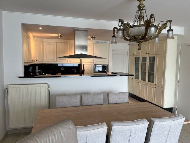  Centraal gelegen energiezuinig glv appartement met 2slk en 2 garages foto 3