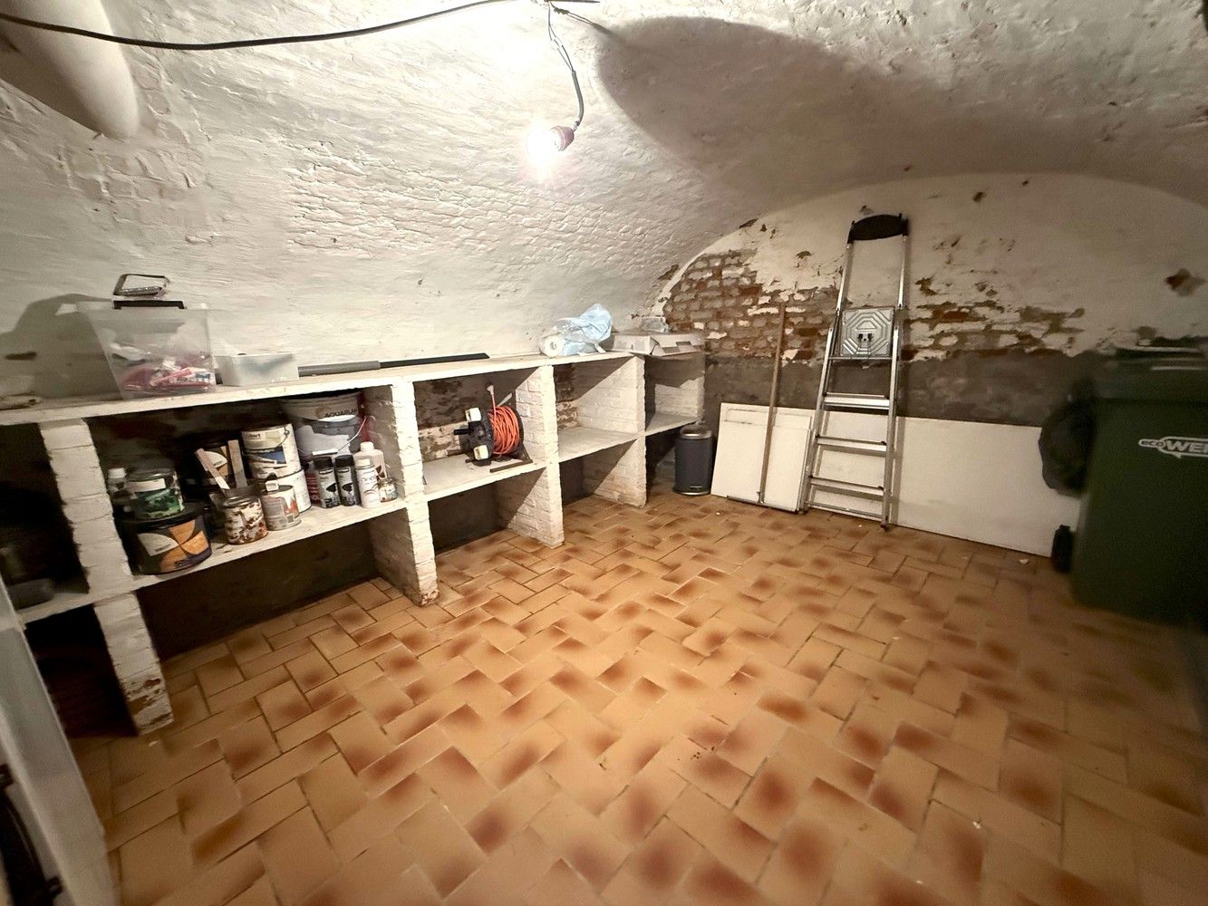 Recent gerenoveerd en volledig gemeubeld rijhuis met tuin te huur foto 25