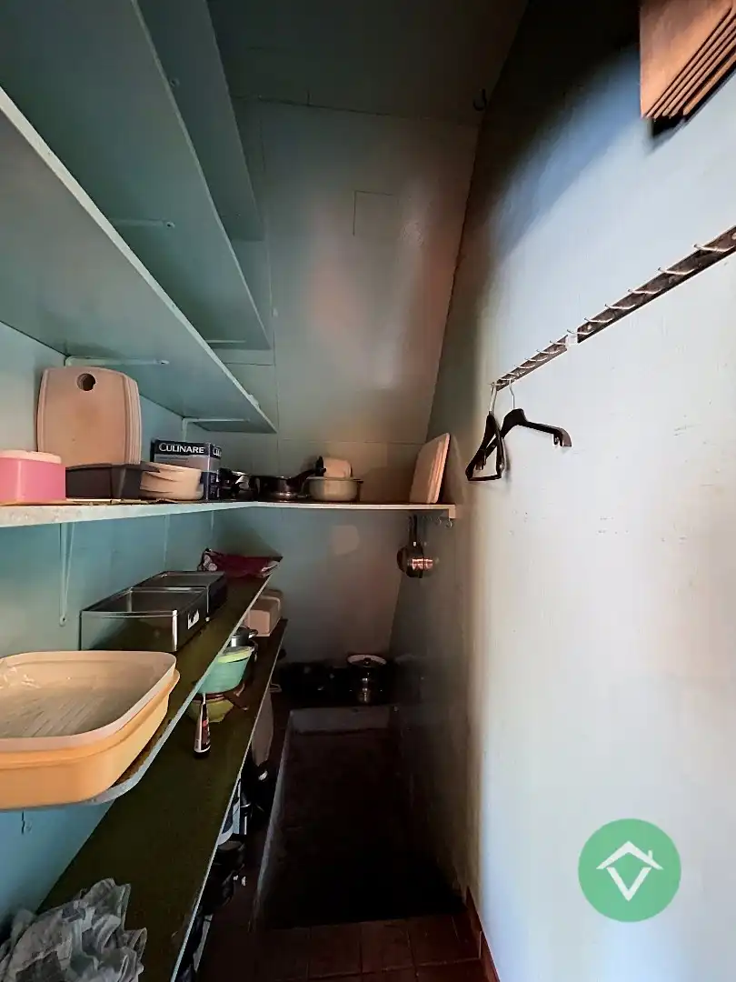 Woning met 2 slaapkamers en garage in centrum Koekelare foto 10