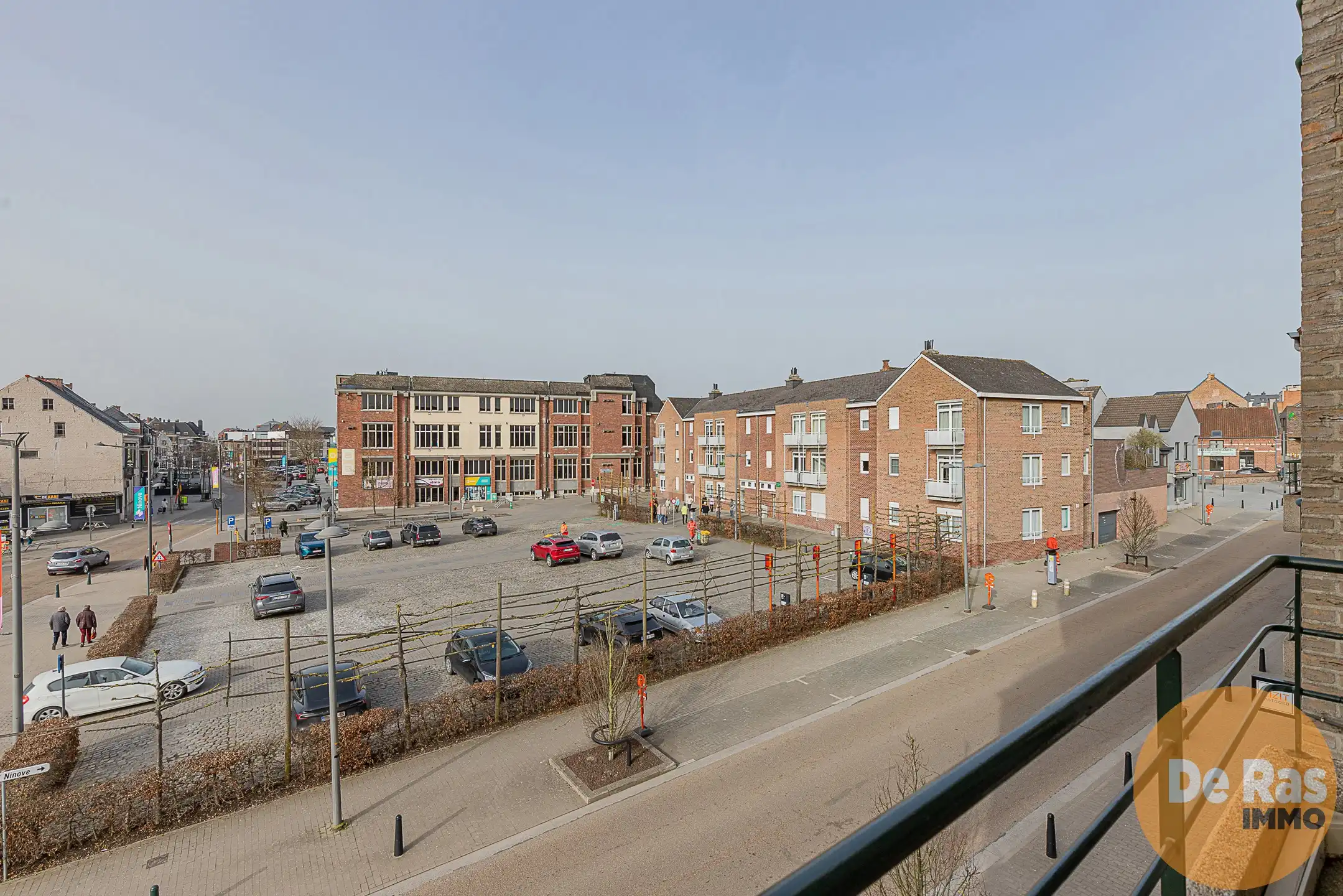 NINOVE - instapklaar ruim appartement op centrale ligging foto 18