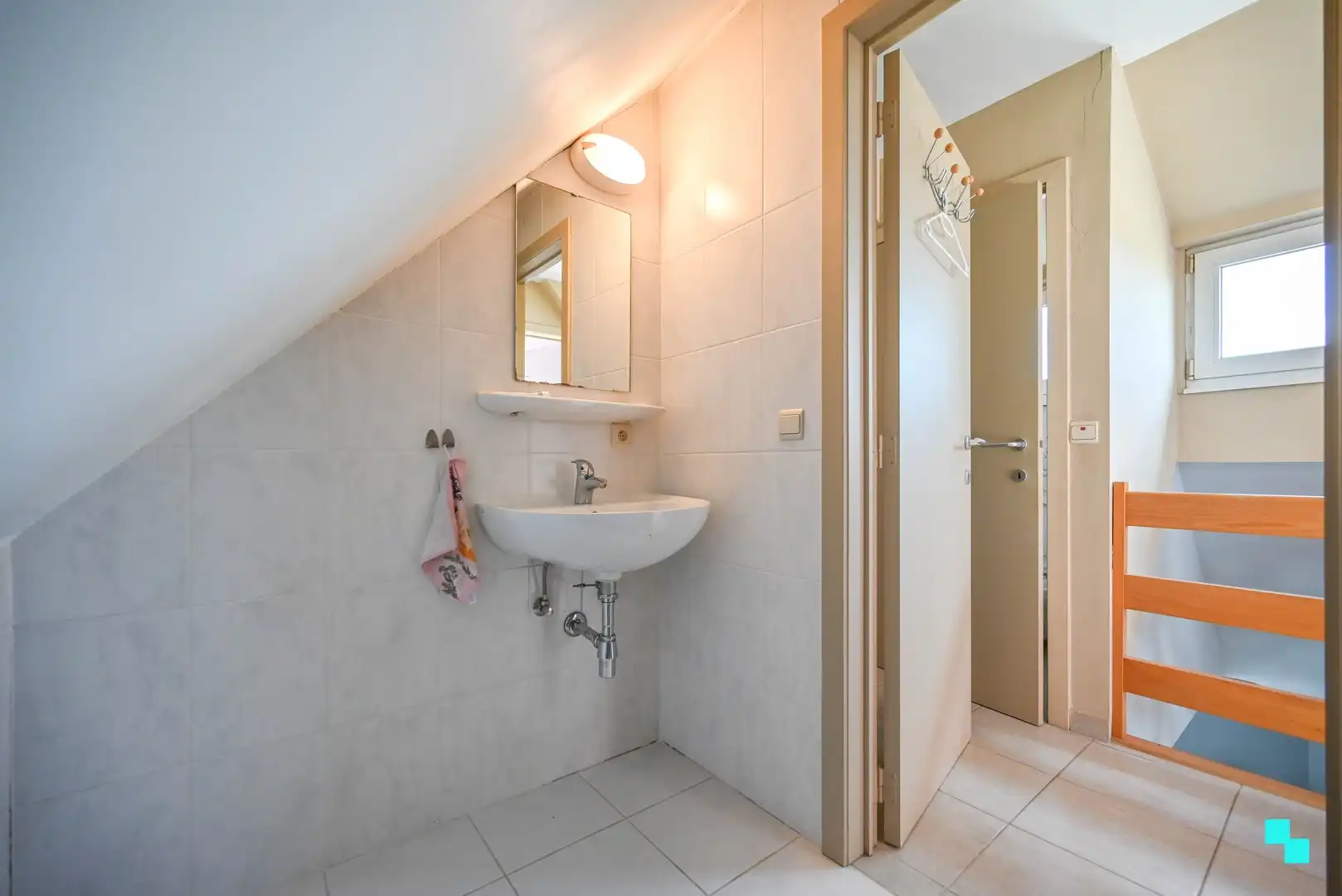 Ruim, energiezuinig duplexappartement nabij centrum Dentergem foto 14