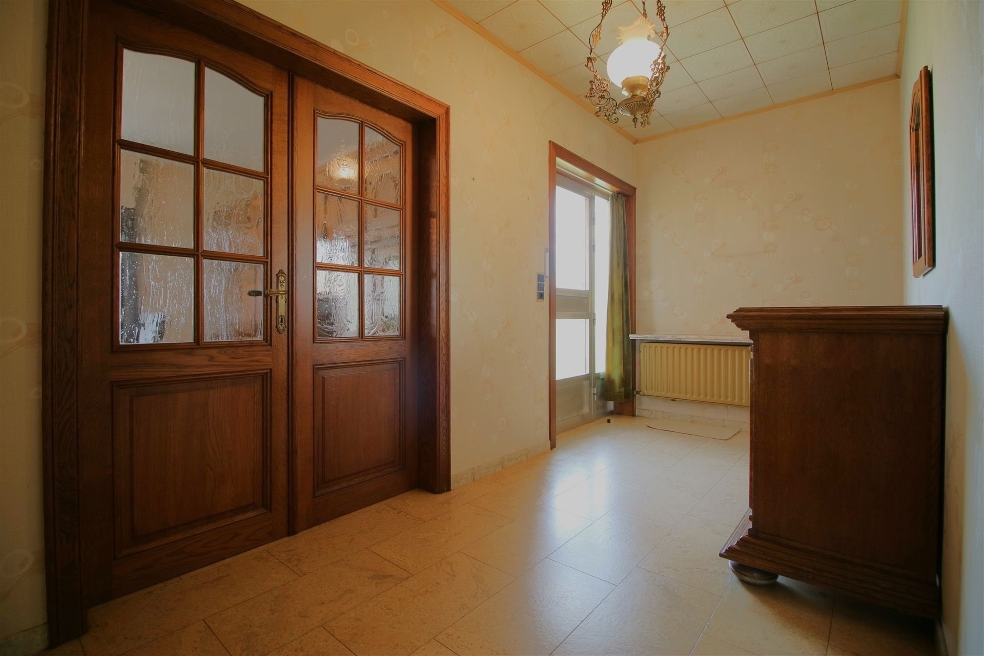 Op te frissen bungalow met 3 slaapkamers foto 9