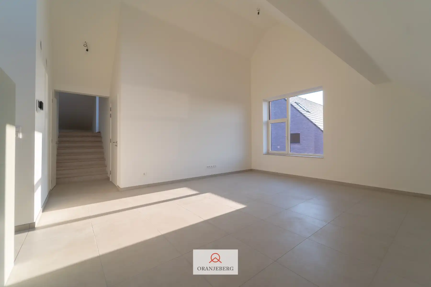 Nieuwbouw penthouse met terras foto 12