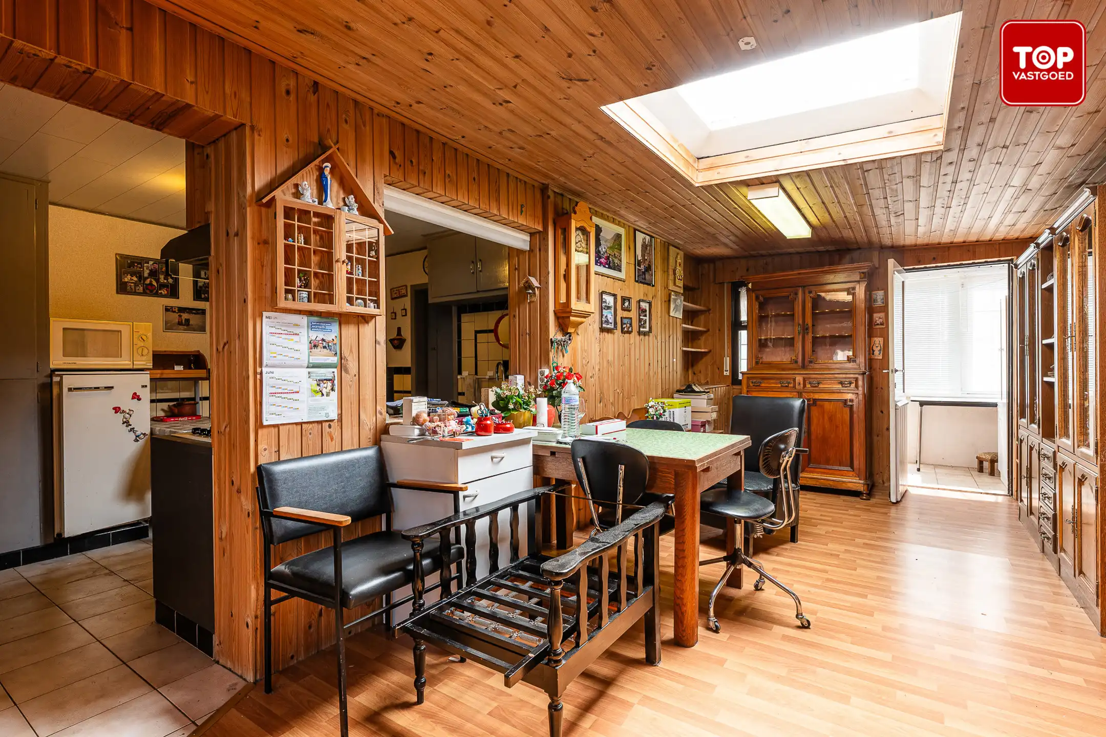 Te renoveren woning met prachtige, zonnige tuin foto 6