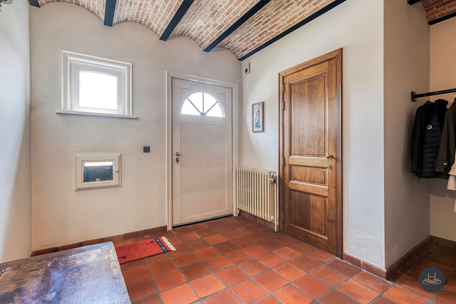 Authentieke villa met multifunctioneel bijgebouw op 46 are foto 3