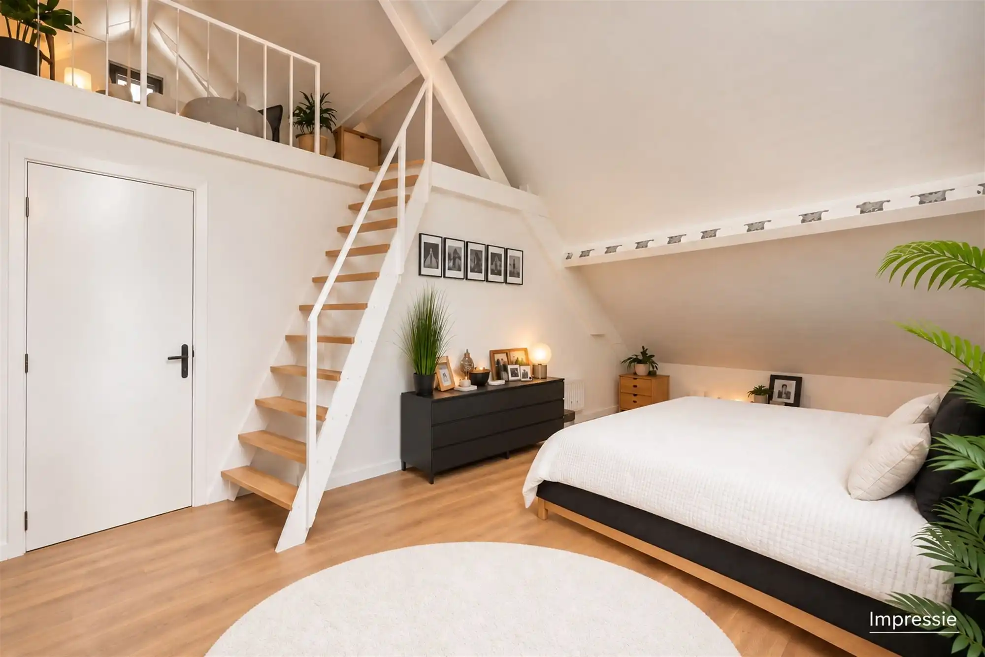 Instapklare woning met 4 slaapkamers en garage foto 43