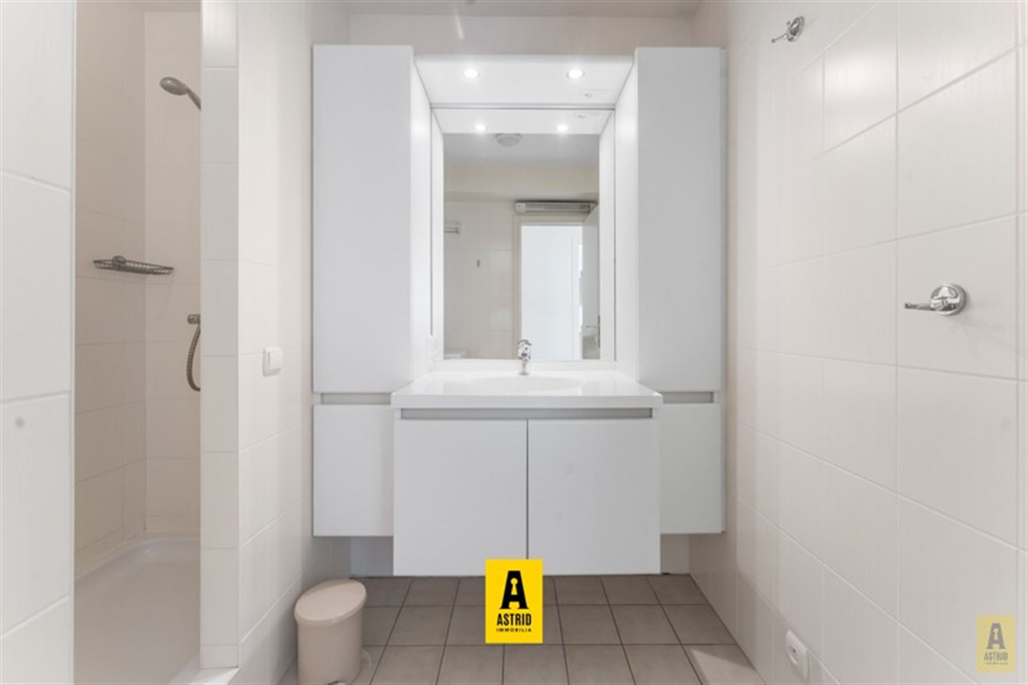 Schitterend hoekappartement in groen domein met zwembad! foto 15