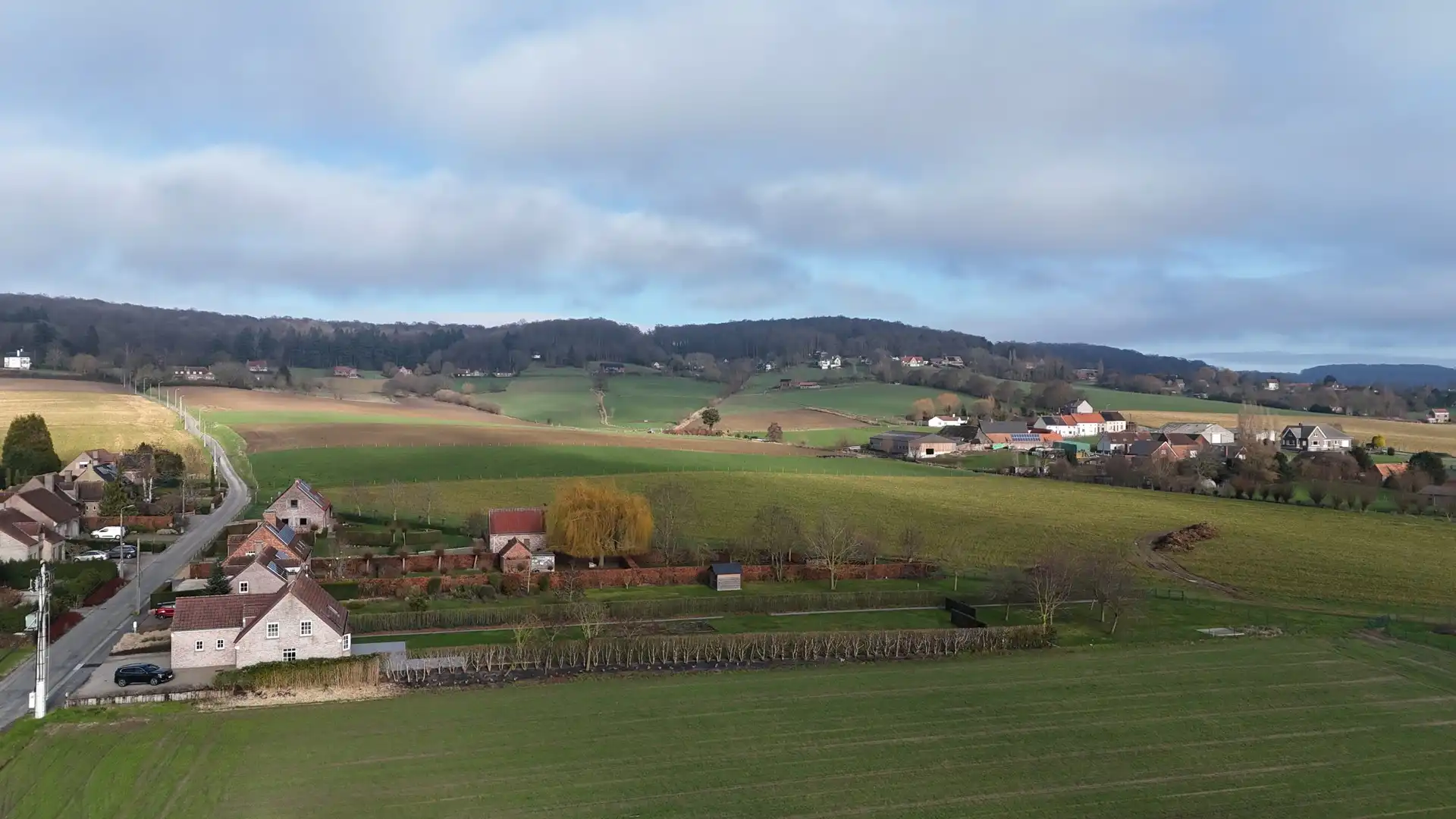 Ruime percelen voor open bebouwing met prachtig zicht op het Kluisbos foto 3