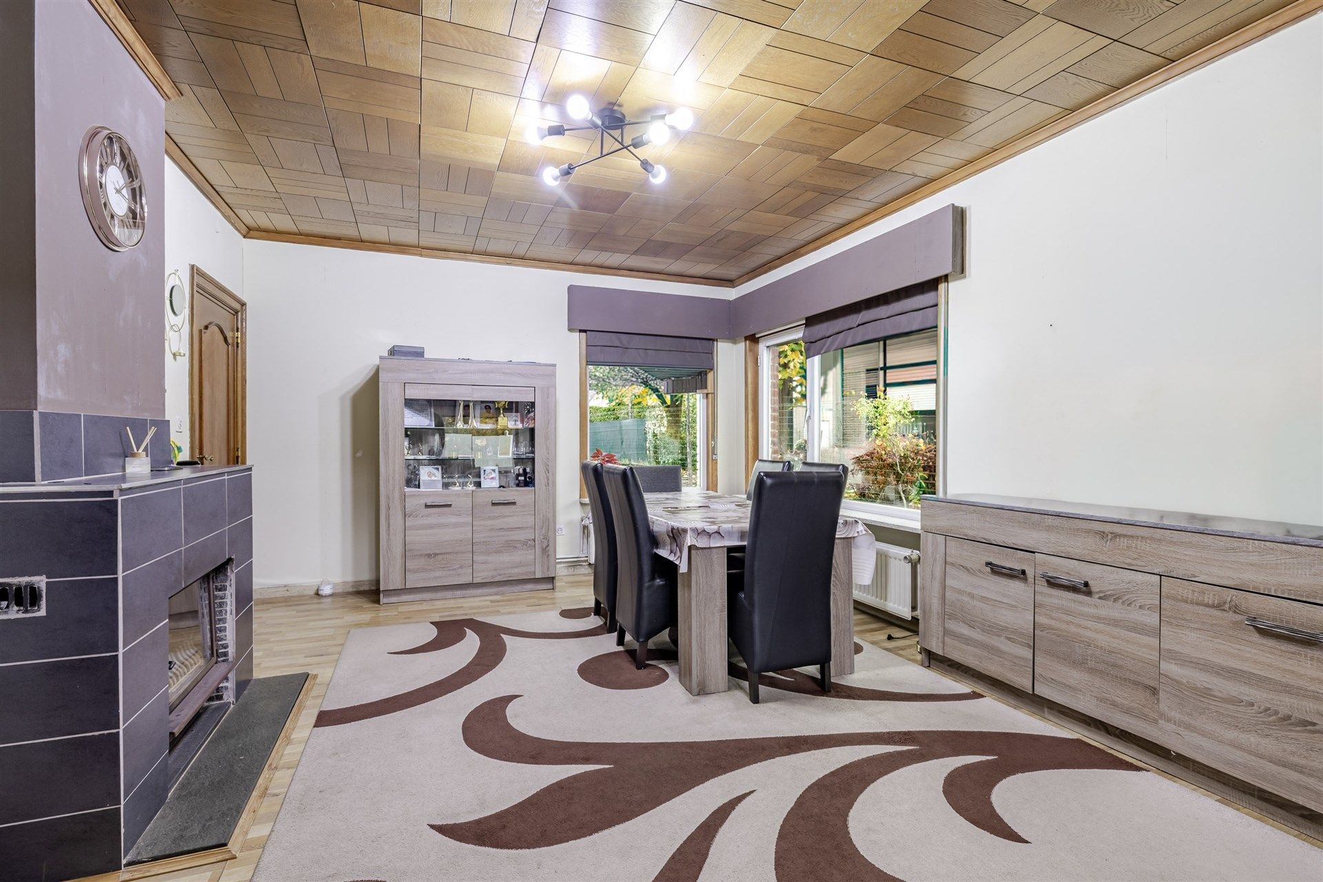 Ruime woning met 3 slks, grote tuin en garage foto 5