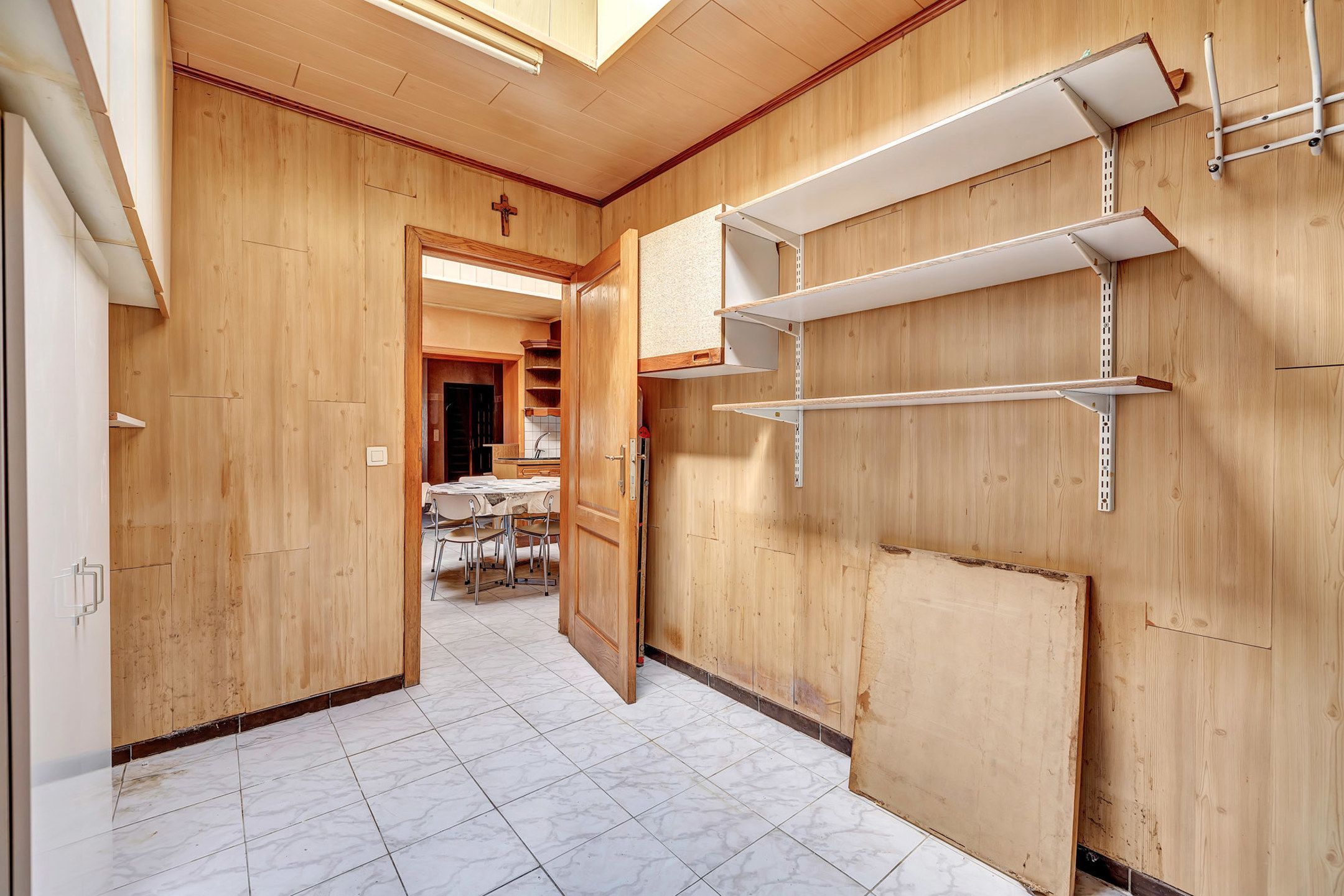 Te renoveren woning op toplocatie in het centrum van Aalst foto 10
