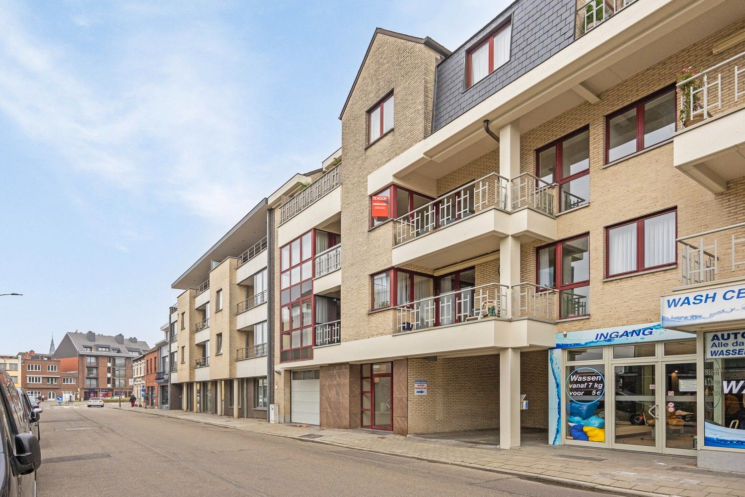 Te koop: Appartement op goede locatie in Sint-Truiden foto 2