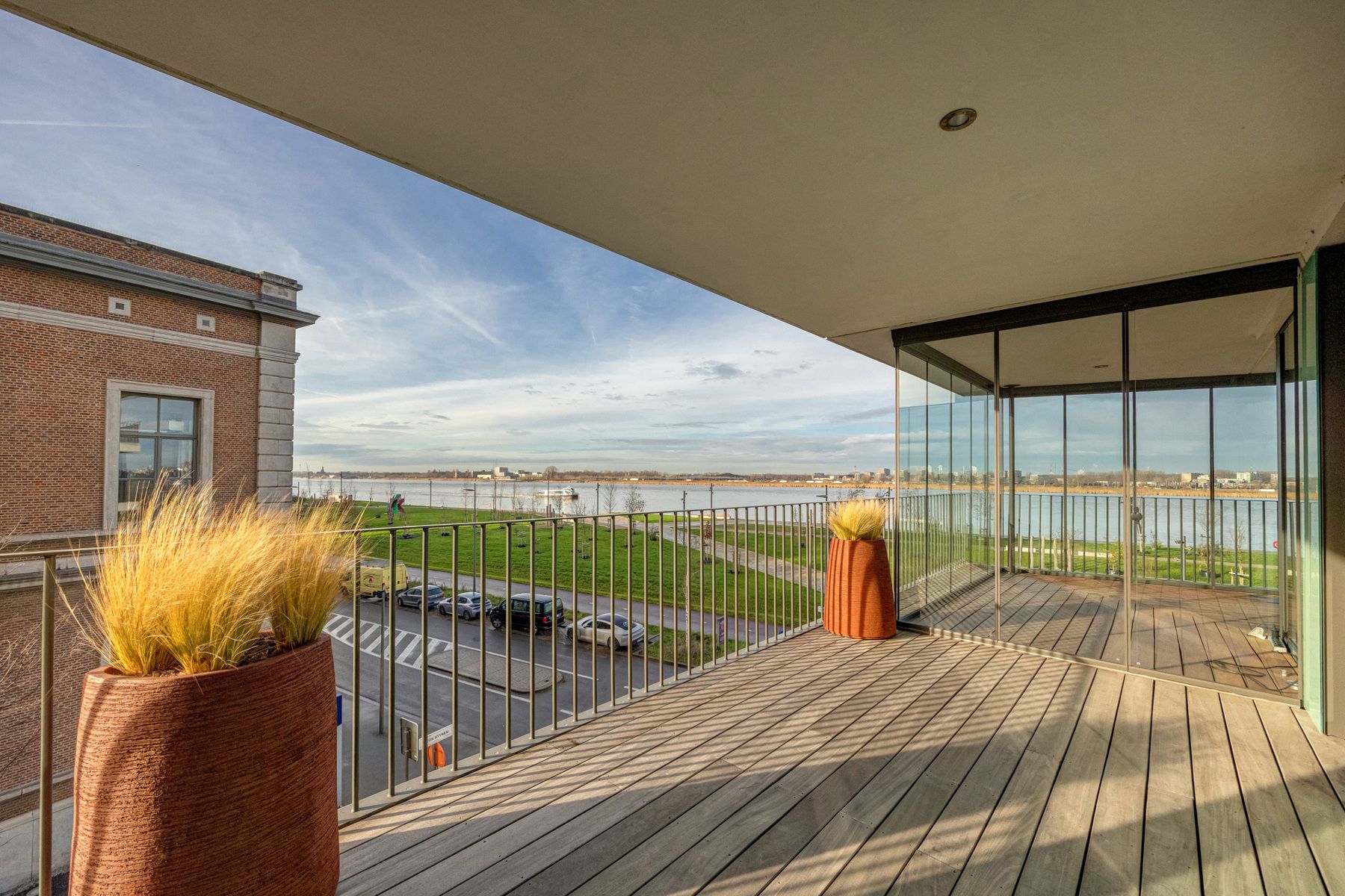 Riant luxe apppartement van 213 m² met Scheldezicht  foto 33