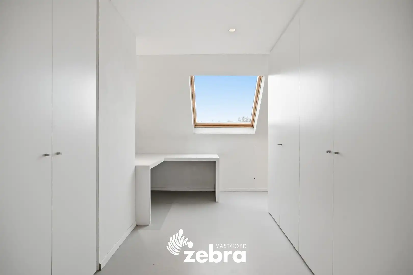 Eigentijdse stadswoning met lift, terras en topafwerking in het centrum van Roeselare! foto 27