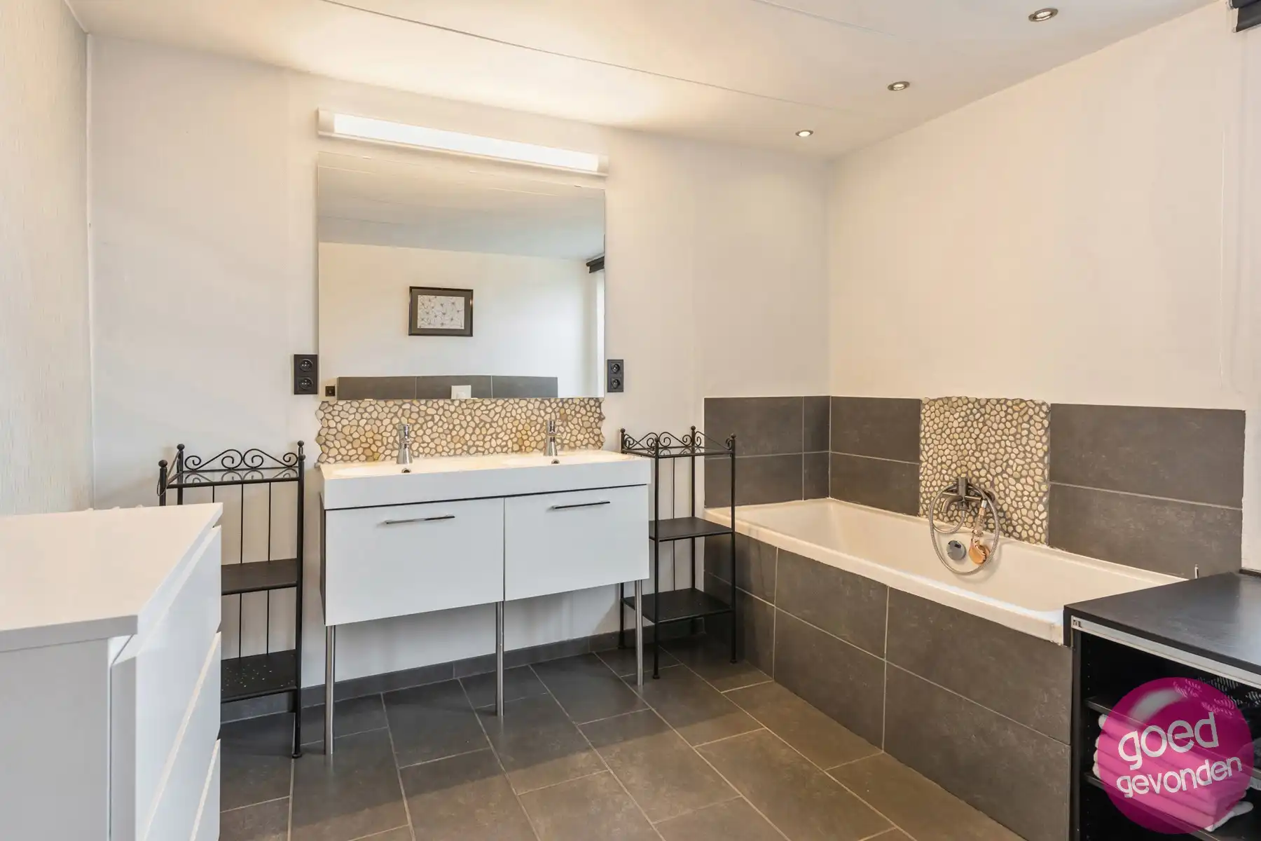 GERENOVEERDE WONING - 3 SLK - GROOT TERRAS - TUIN foto 23