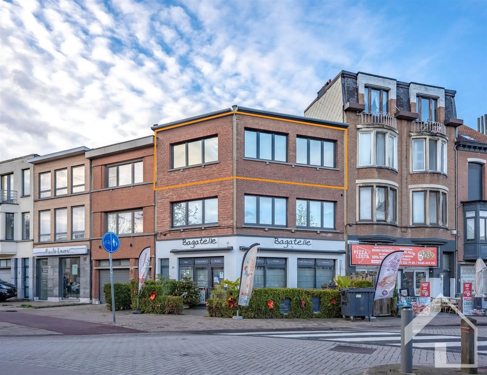Gelijkvloers handelspand met 2 appartementen foto 22