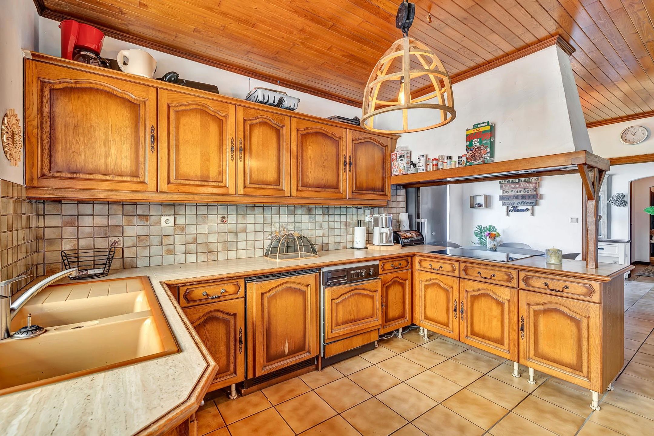 Prachtig gelegen bungalow op ruim perceel te Moerbeke foto 11