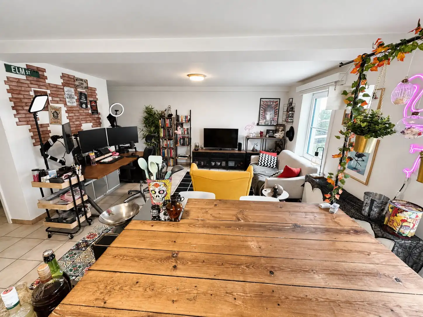 Gerenoveerd duplex-appartement in Bredene met 2 slaapkamers en verhuurd aan € 595/maand. foto 5