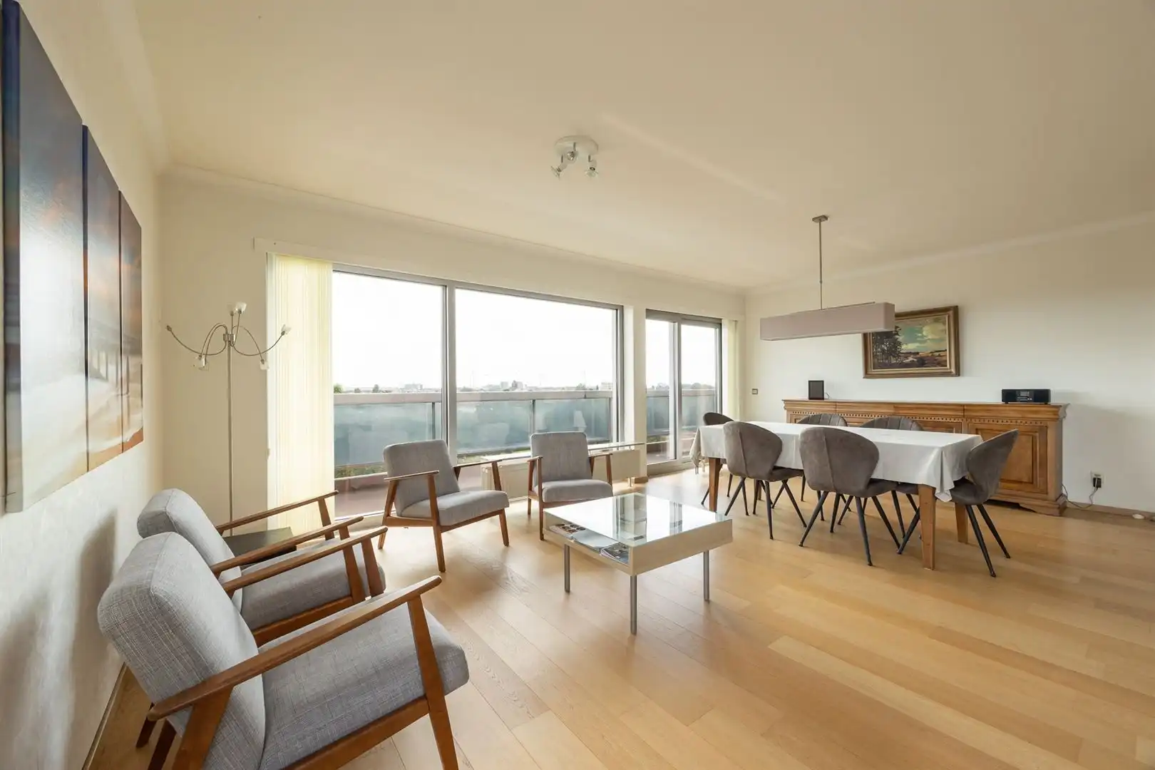 Panoramisch hoekappartement met 2 slaapkamers en xl-garage  foto 5