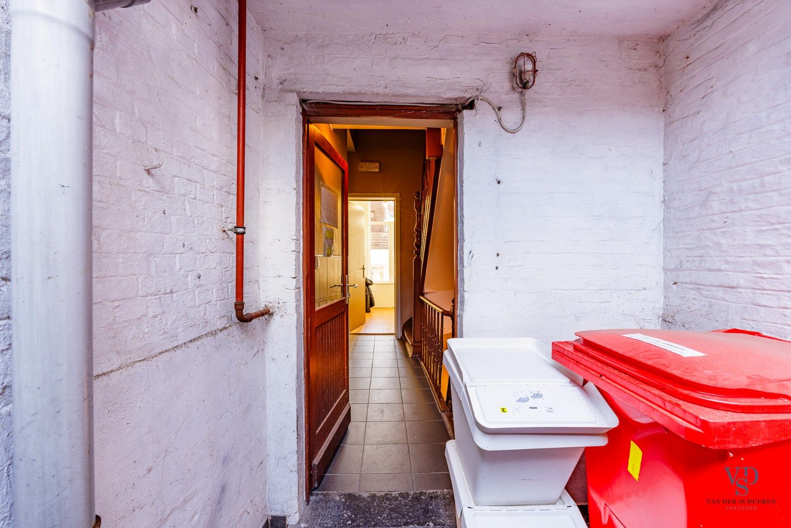 Herenhuis met 7 vergunde studentenkamers. foto 34