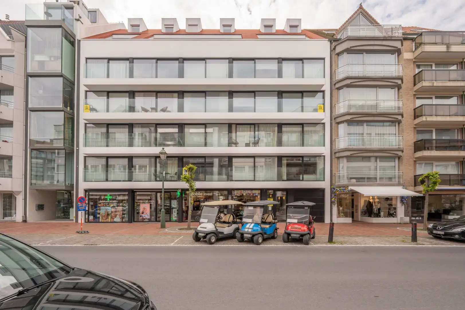Studio op toplocatie met zicht op het Driehoeksplein foto 11
