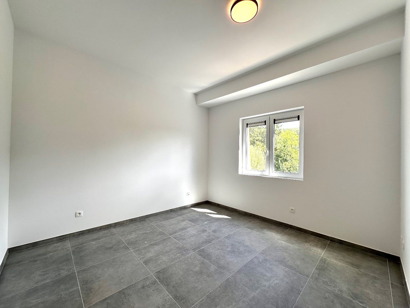 Nieuwbouwappartement (Duplex) met twee slaapkamers, terras en twee autostaanplaatsen foto 11