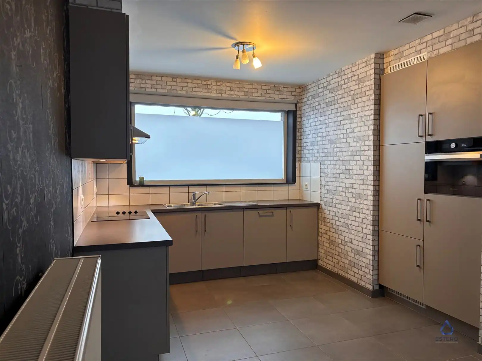 Ruime gezinswoning met 3 slaapkamers en landelijk uitzicht foto 6