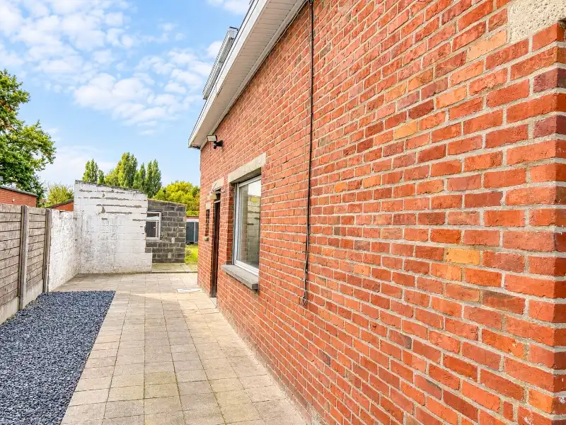 Vrijstaande woning met tuin op een rustige ligging (4a43ca) foto 4