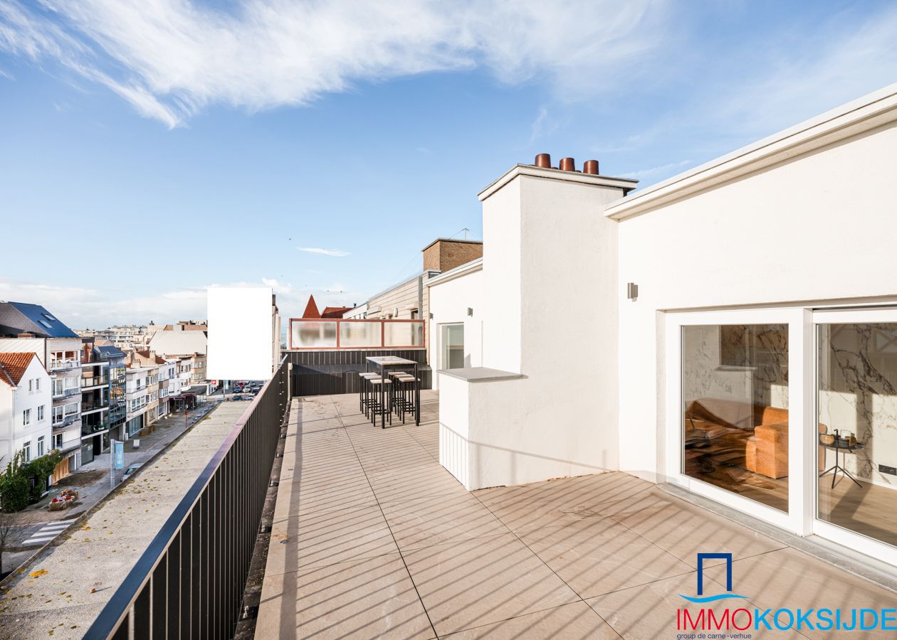 Prachtig gerenoveerd penthouse met 2 slaapkamers en ruime terrassen foto 9