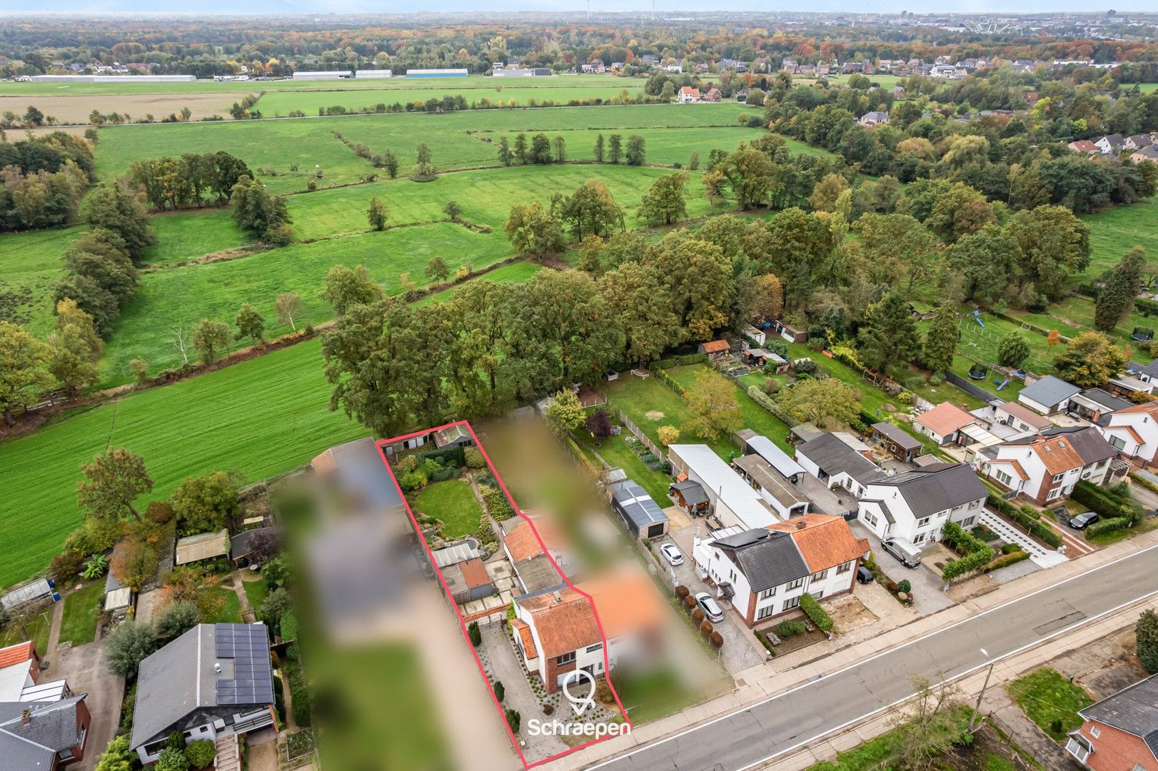 Te renoveren woning met 4 slaapkamers op zuidoostelijk perceel van circa 8,5 are te Zonhoven! foto 4
