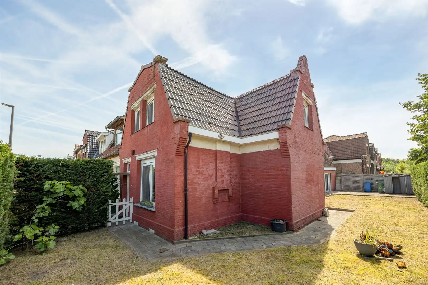 Op te frissen/te renoveren woning te Hoboken foto 19