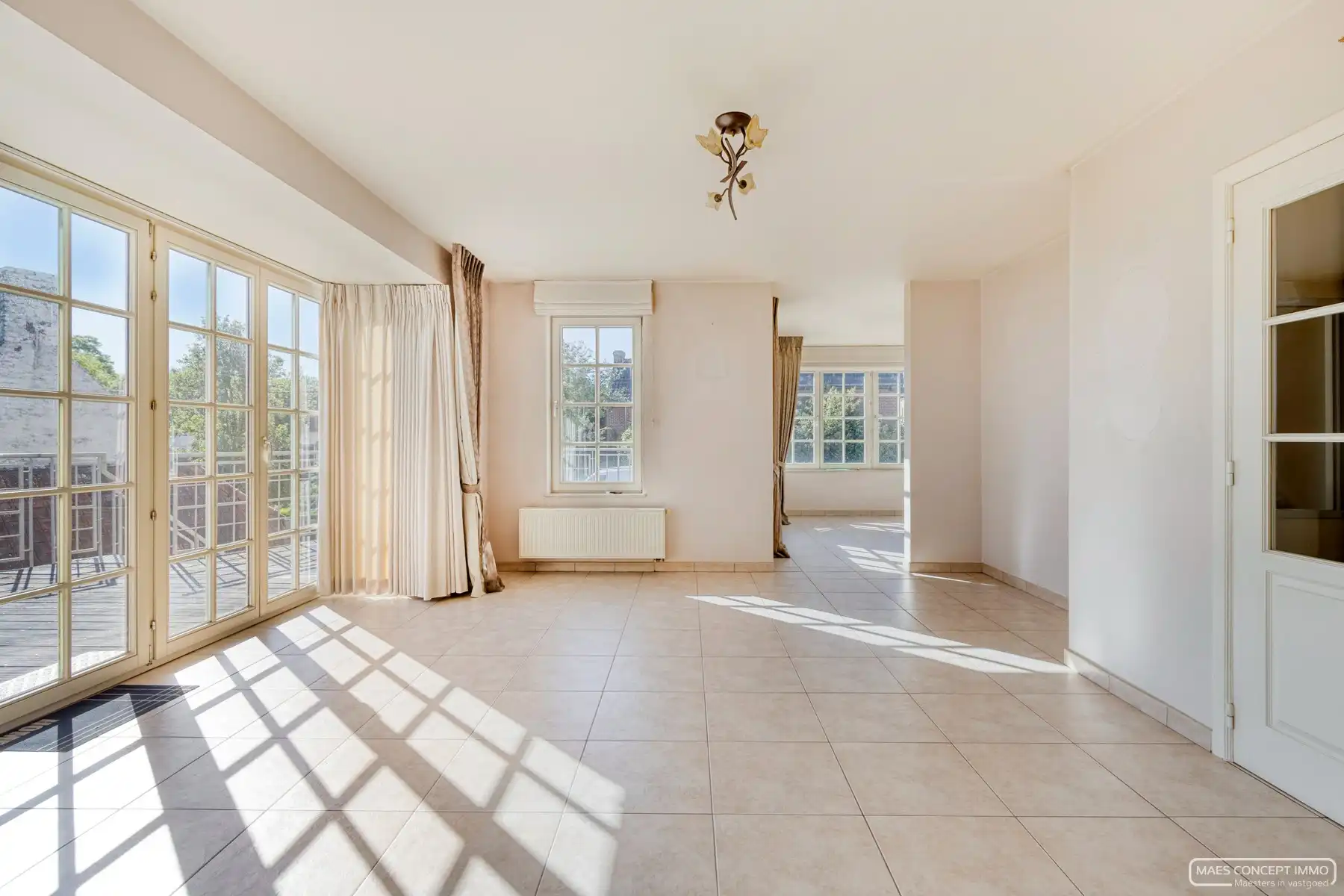Woning te koop in centrum Tiegem foto 2
