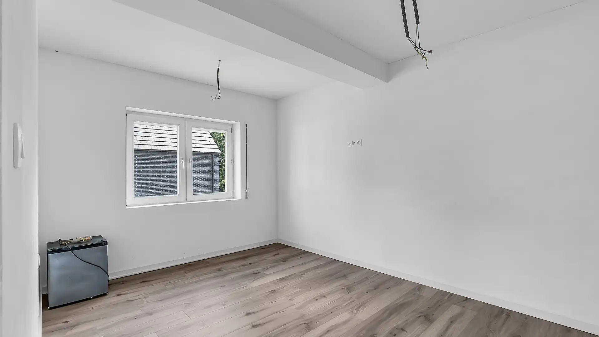 Rustig gelegen energiezuinige woning met 3 slaapkamers op een perceel van 6a foto 20