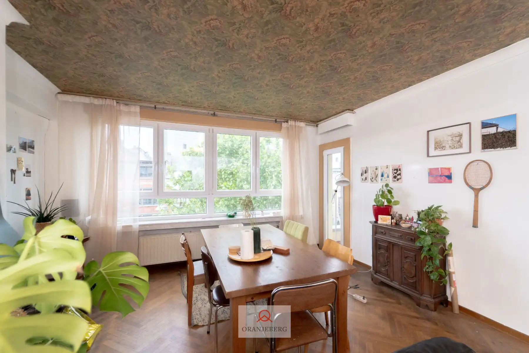Ruim 3 slpk appartement vlakbij Station Gent-Sint-pieters. foto 10