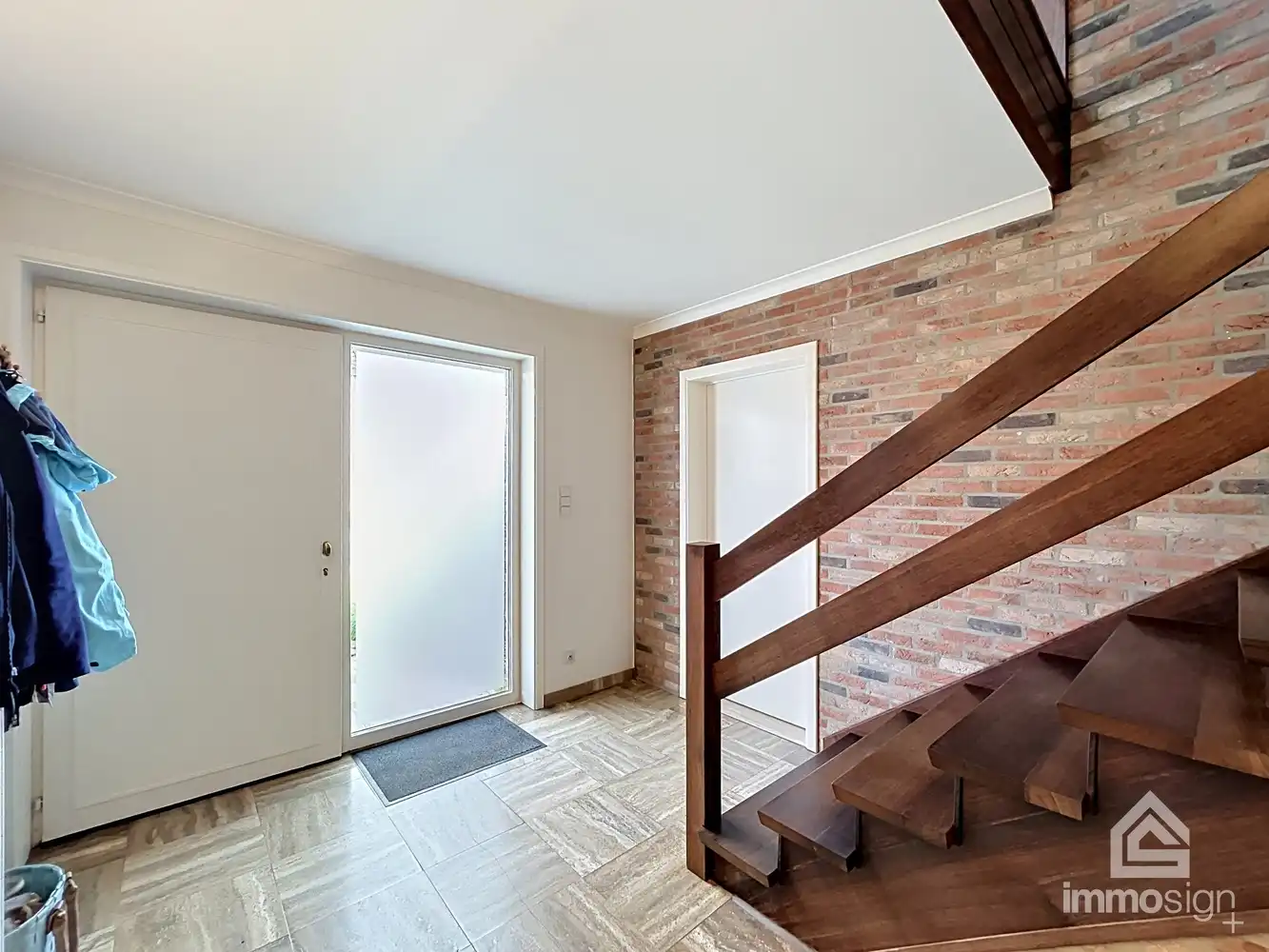 Statige woning met drie slaapkamers op prachtig perceel te Lozen! foto 18