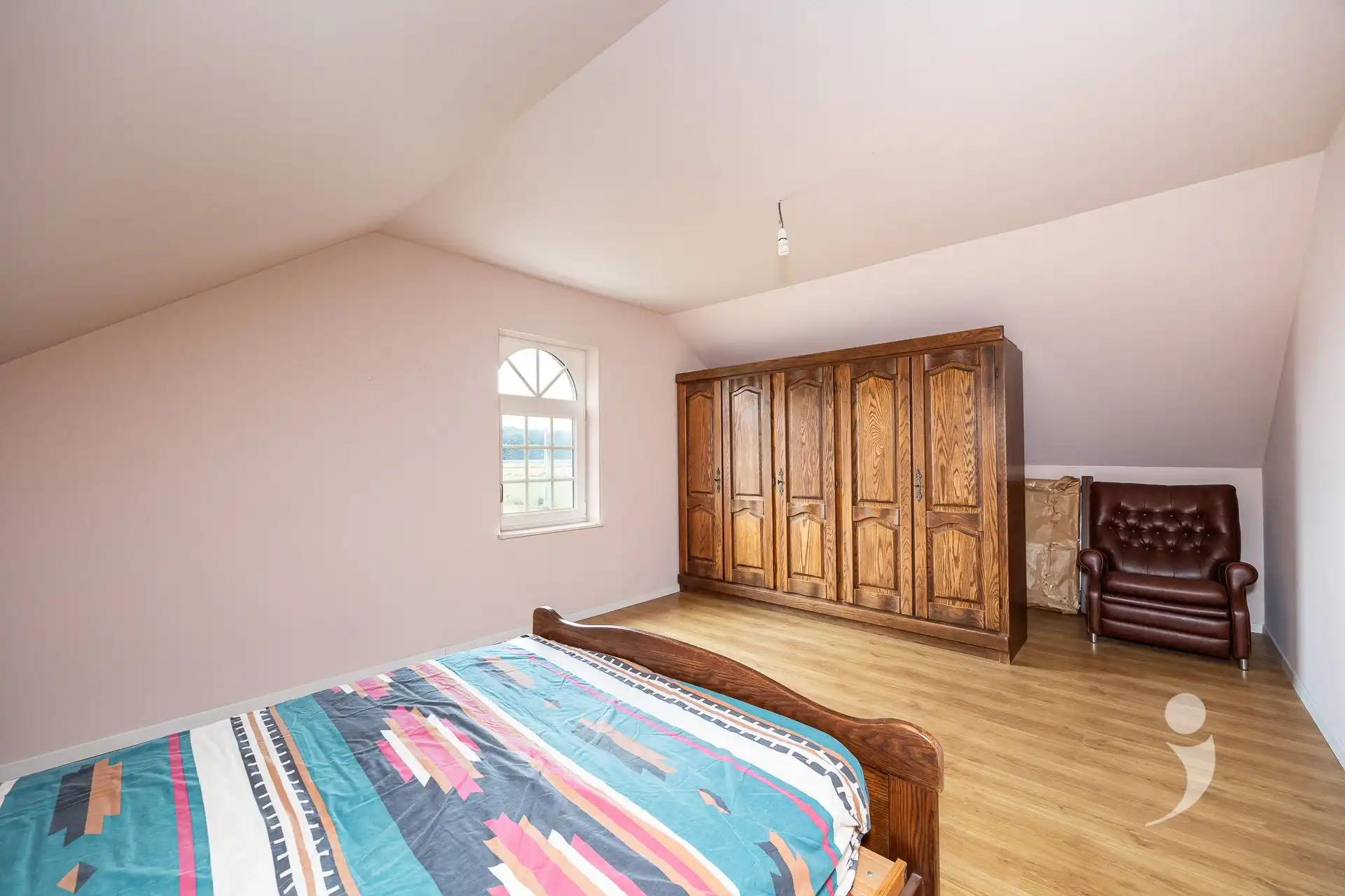 Instapklare woning met grote tuin en zicht op de velden! foto 20