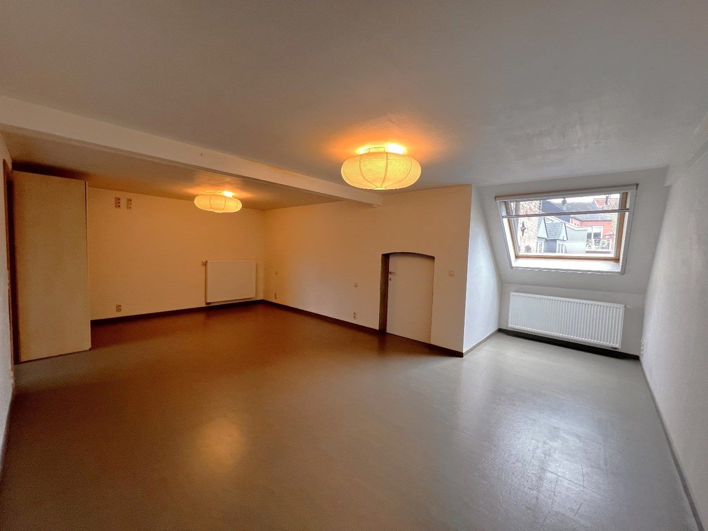 APPARTEMENT VAN 226M² IN HET CENTRUM VAN IEPER MET 3 SLAAPKAMERS EN TERRAS foto 8