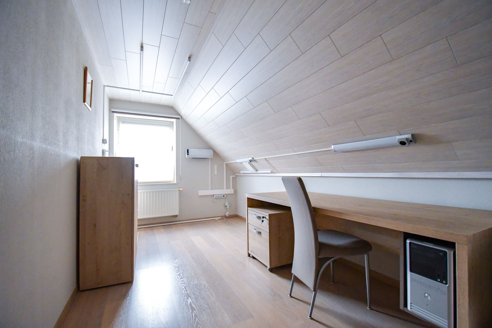 Energiezuinige gezinswoning met 4 slaapkamers en zonnige tuin in Maria-Aalter foto 15