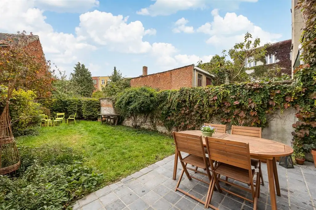 Authentieke herenwoning vlakbij Te Boelaerpark foto 10